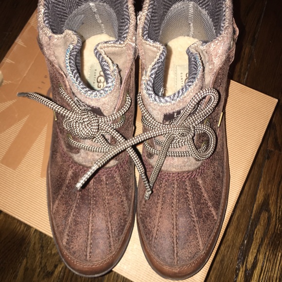 Uggs W Linea - Picture 2 of 7